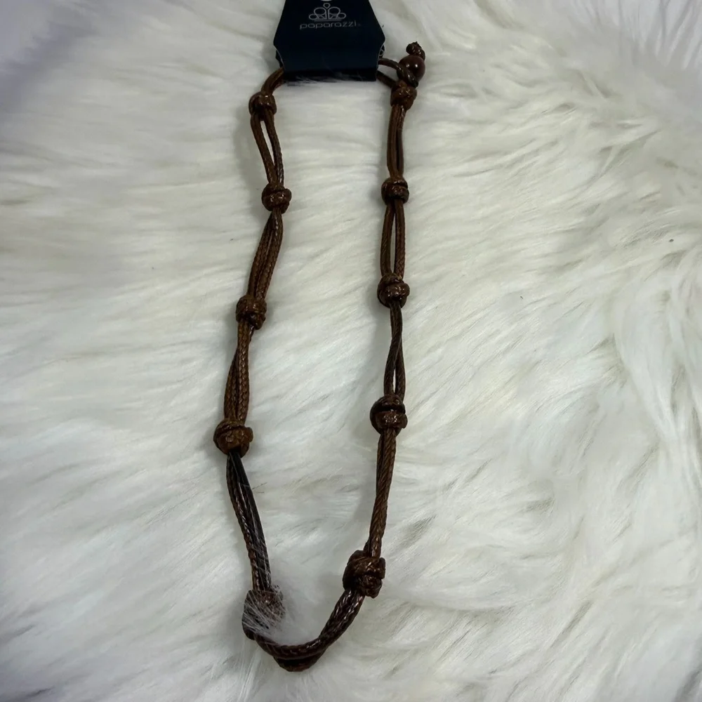 🩷5/$10🩷 paparazzi Brown Knotted Cord Hair Accessory